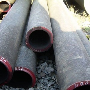 Труба стальная котельная 102x10 мм 12X2МФCP ТУ 14-3-460:2009