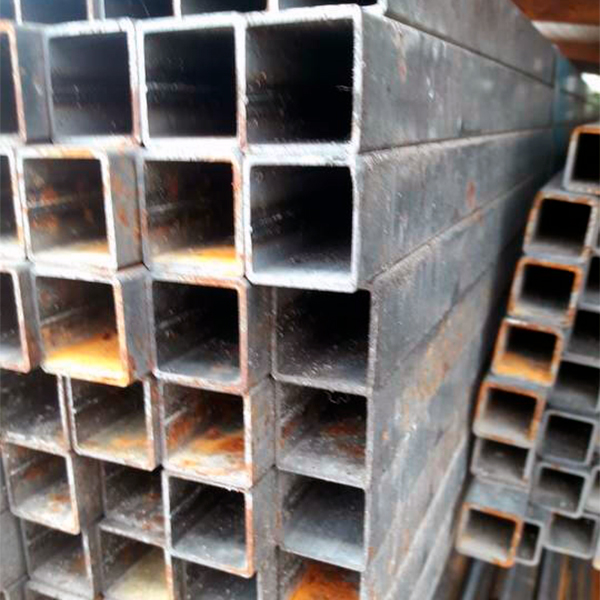Труба стальная квадратная 100x100x3 мм Ст20 ГОСТ 8639-82