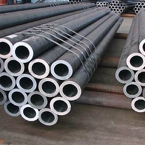 Труба стальная котельная 108x4 мм Ст20 ТУ 14-3-190-2004